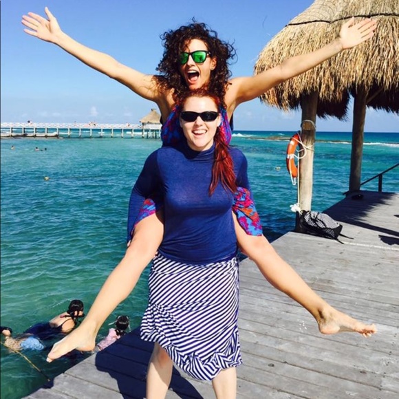 Meet your Posher, Rikki&Angie - Picture 5 of 5